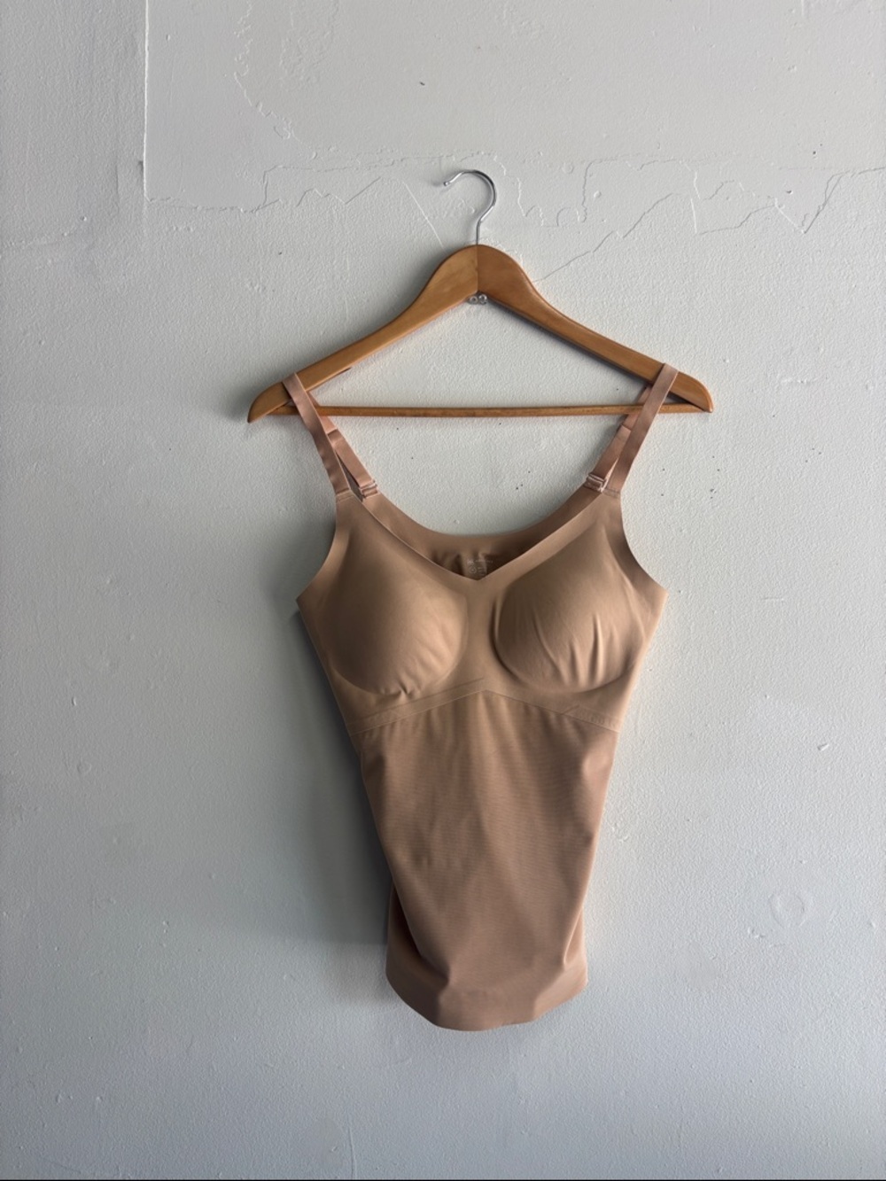 Honeylove Liftwear Camisole - Picture 2 of 5